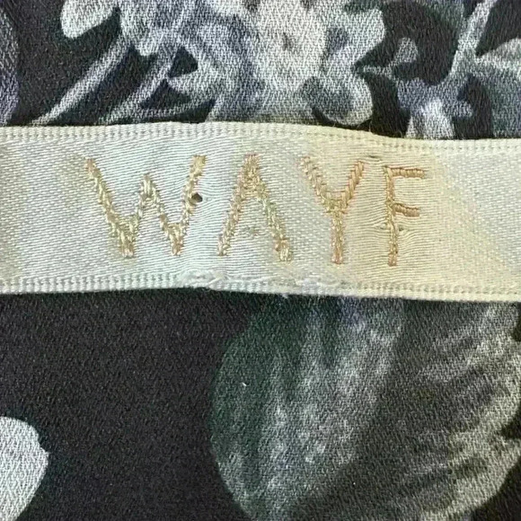 WAYF Women's Black Floral Posie Strappy Camisole, Size Small Where Are You From - Picture 8 of 12